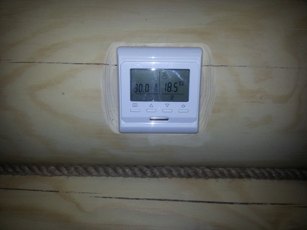 Электромонтажные работы в домах из оцилиндрованного бревна.