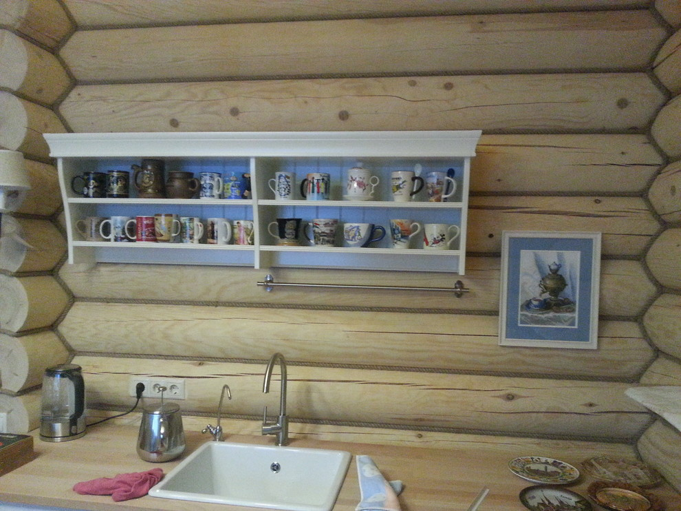 Электромонтажные работы в домах из оцилиндрованного бревна.