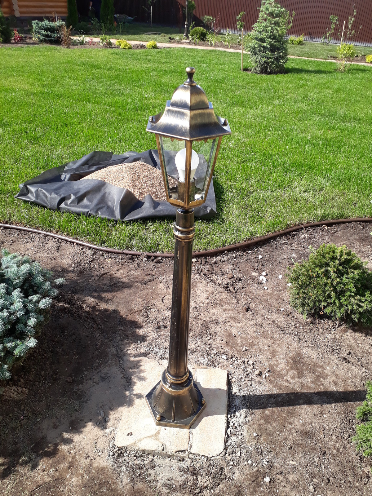 Электромонтажные работы в домах из оцилиндрованного бревна.