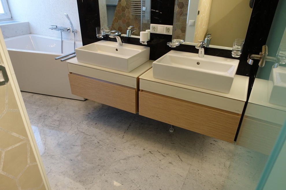 КП Довиль, КВ. 3