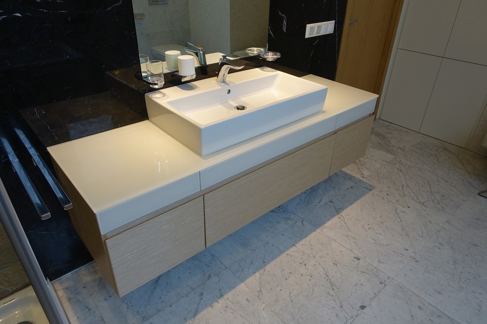 КП Довиль, КВ. 3