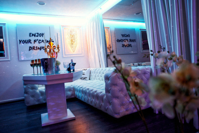 Караоке-клуб Ikra на Кальварийской