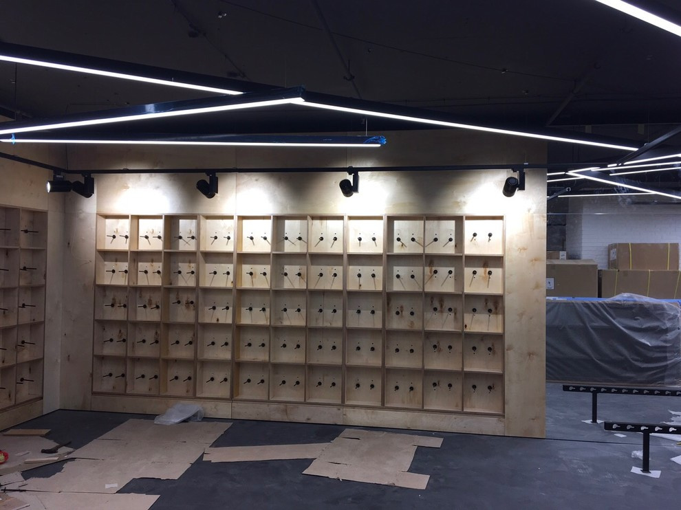 Магазин Reebok-Fizkult на Немиге