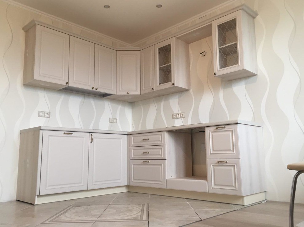 Обложка проекта: Кухня на заказ в стиле городская классика