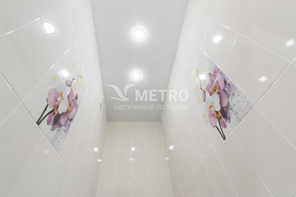 Натяжные потолки в трехкомнатной квартире Ярославль
