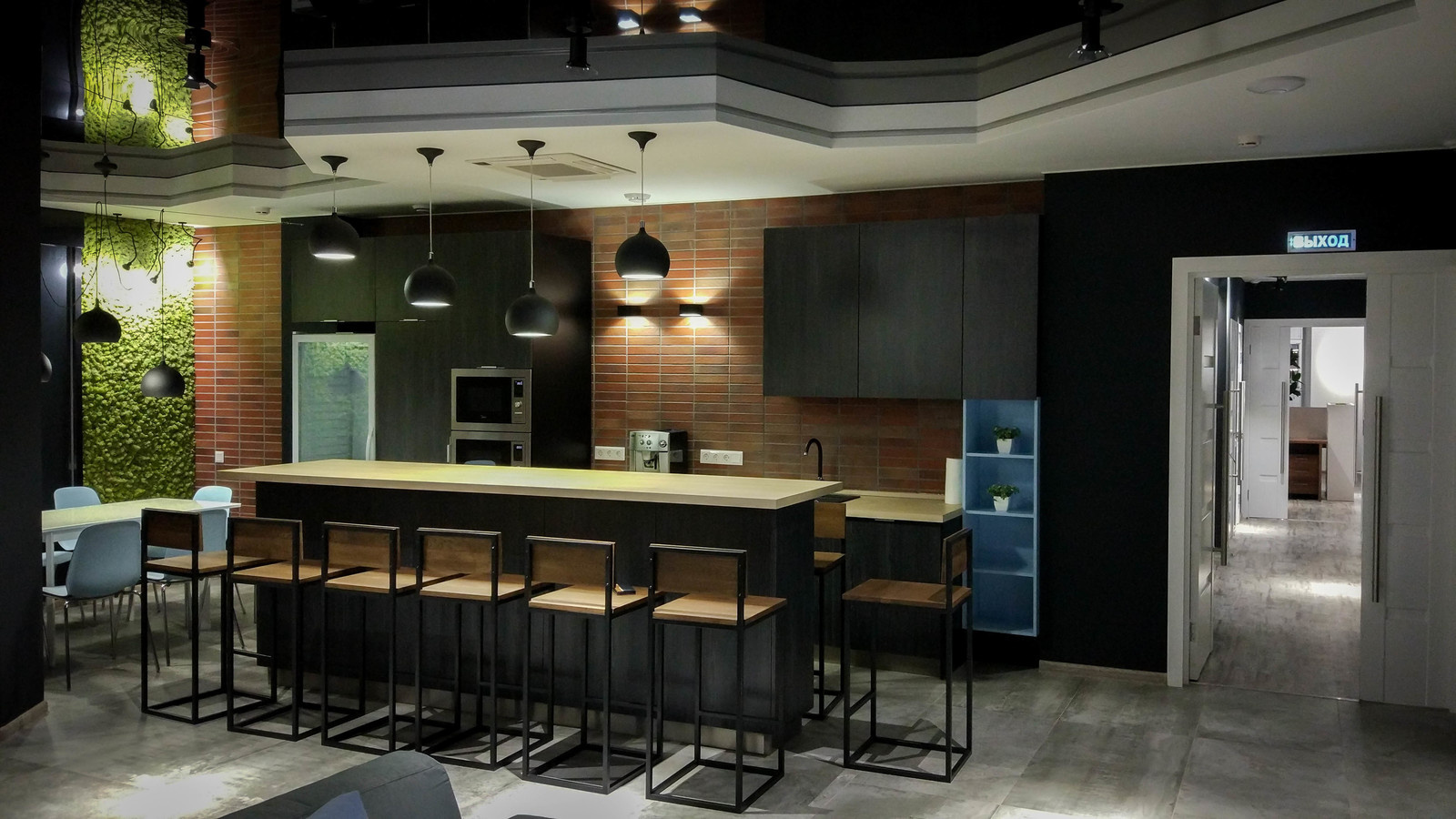 Офис компании "Тортуга"(один из ведущих разработчиков игр для социальных сетей)