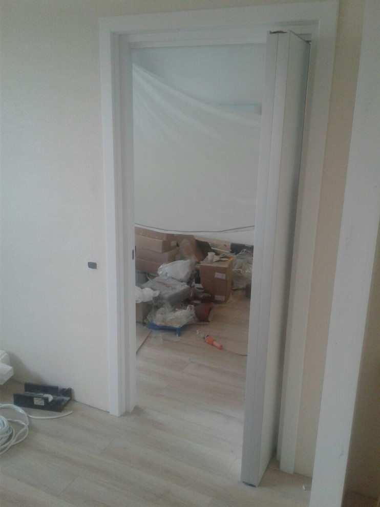 Производитель ProfilDoors, серия "Е", распашные двери и система "Книжка"