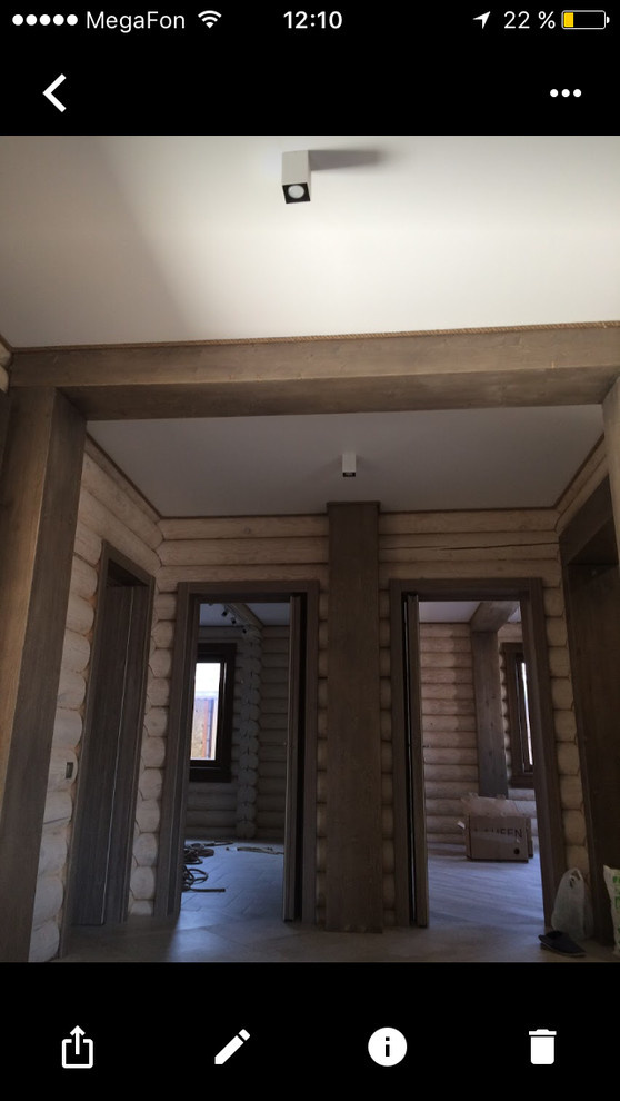 Черутти в бревенчатом доме