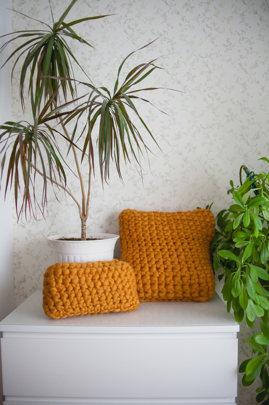 Пледы и подушки из шерсти мериноса