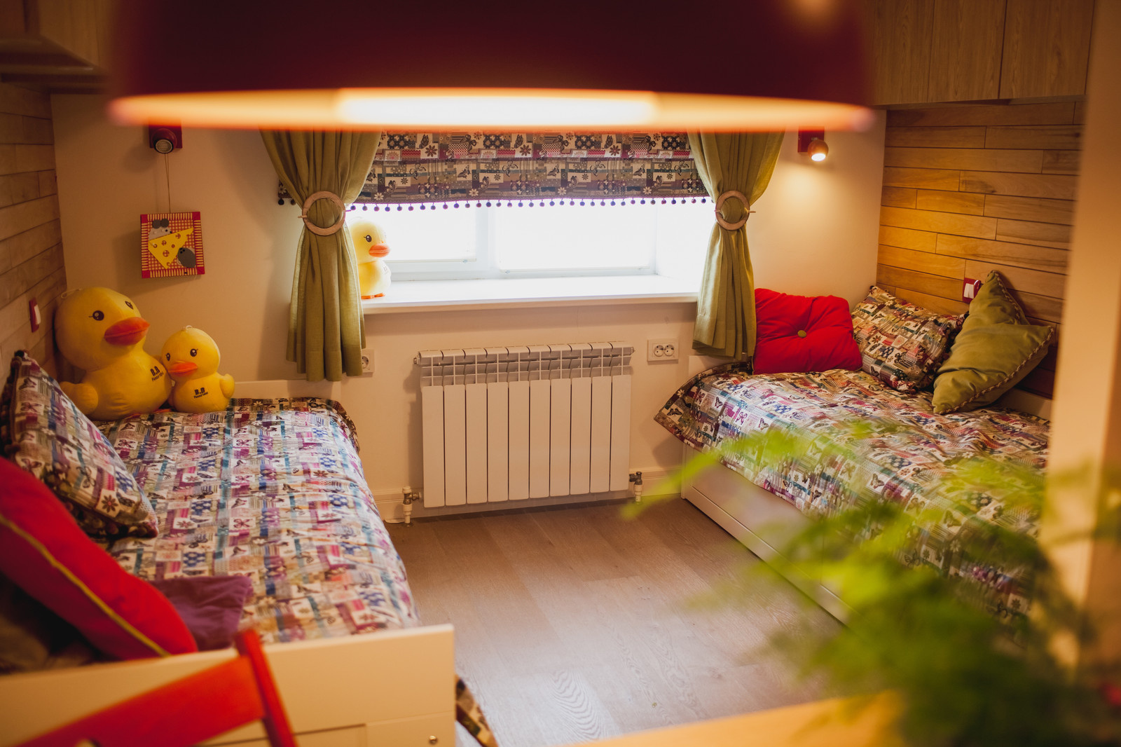 Детская для двух девочек