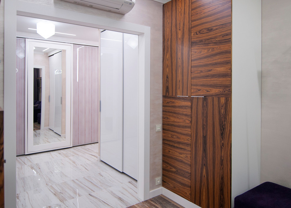 современная квартира 102 кв.м. г.Москва  . жизнь над мегаполисом.