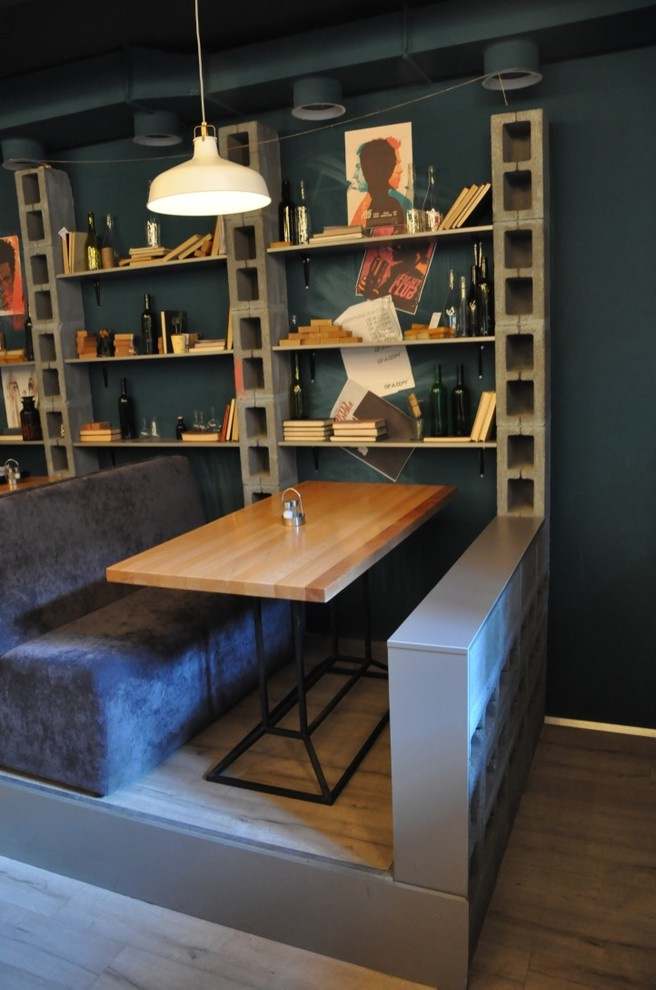 Обложка проекта: Tyler, Бар