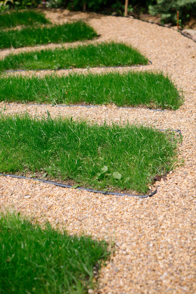 Сад недели: Пионы под неусыпным оком дракона