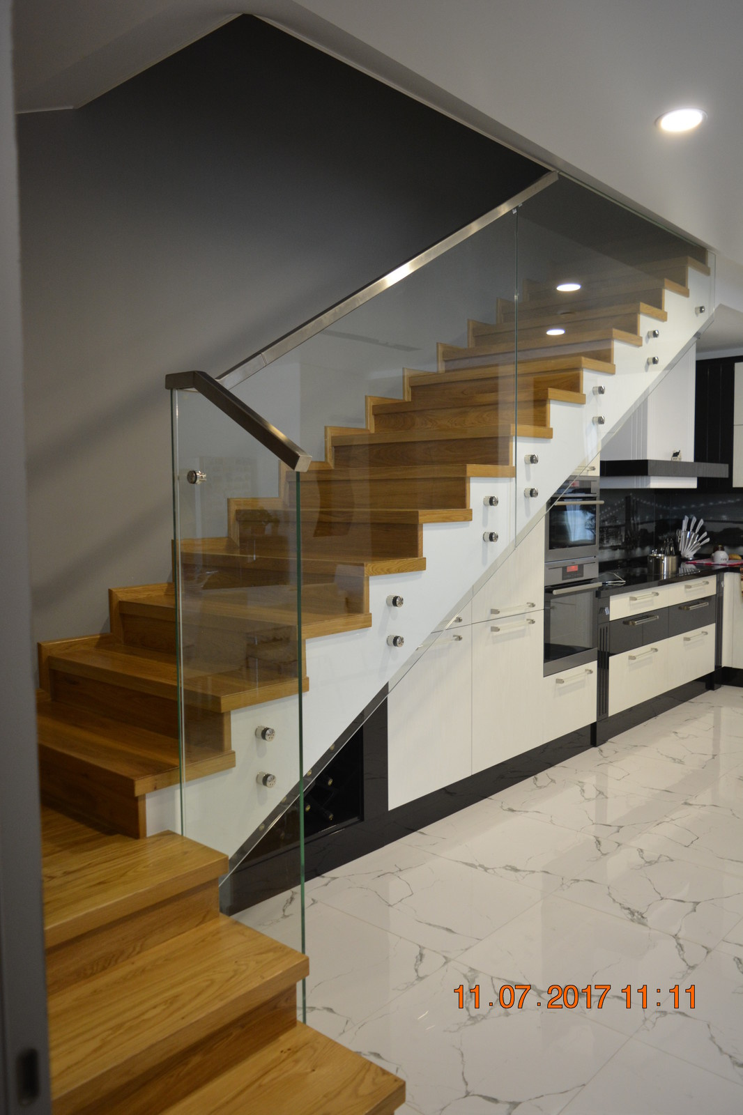 Ограждение лестничного марша