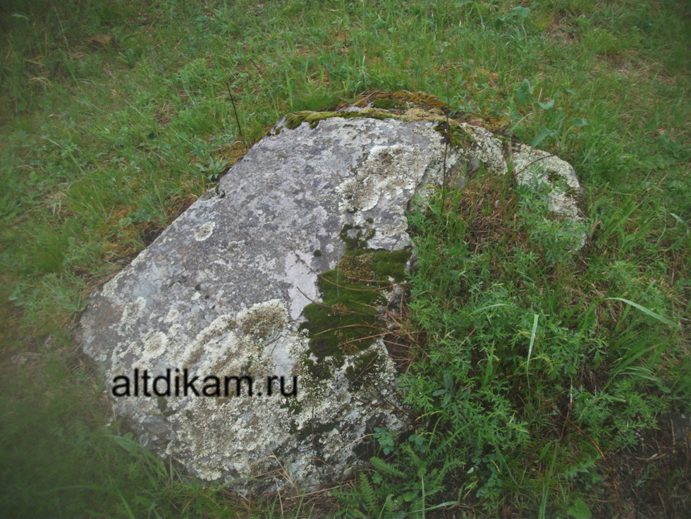 Глыбы каменные для ландшафтного дизайна большие
