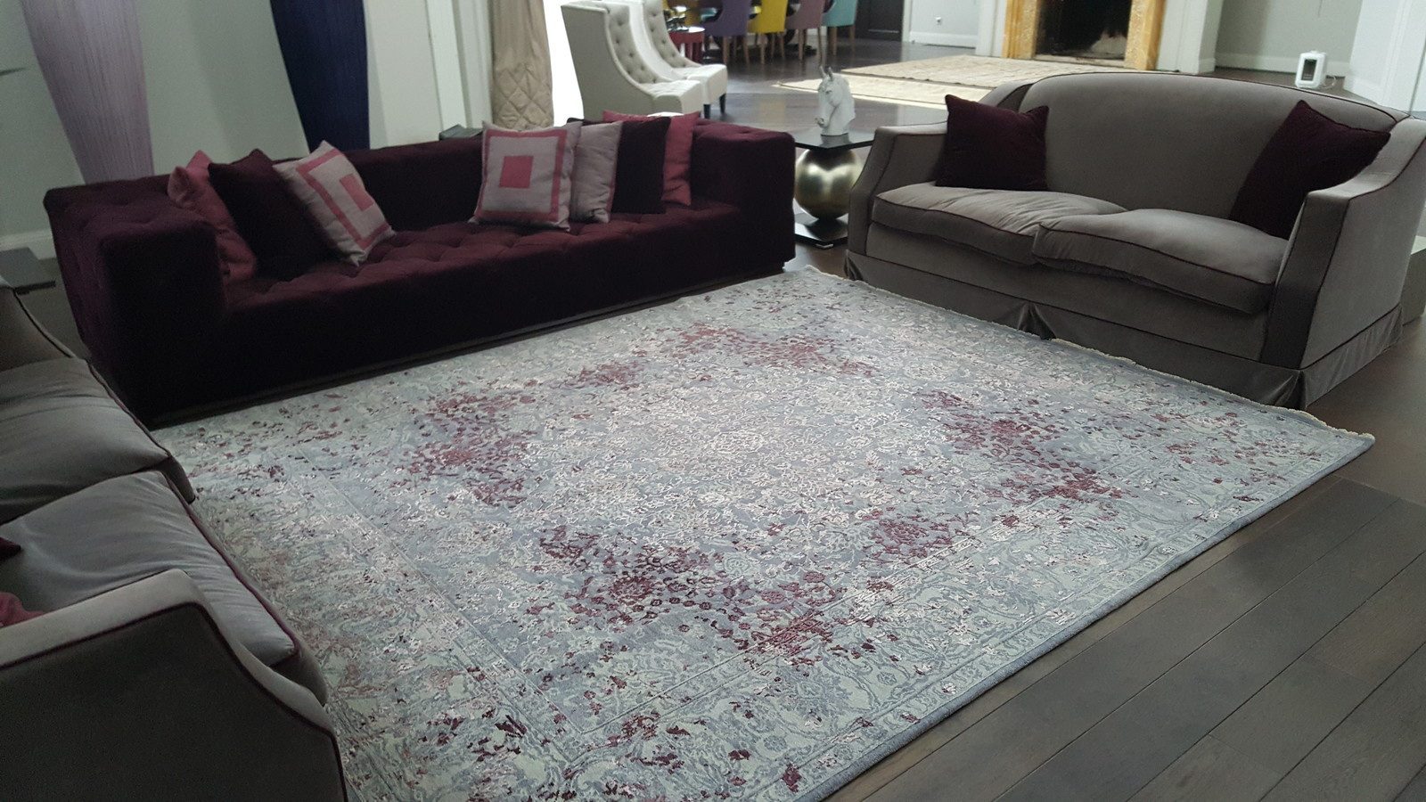 Ковер в гостинную