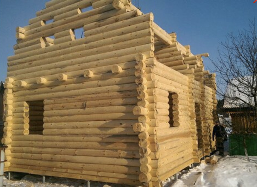 Обложка проекта: Дома из бревна