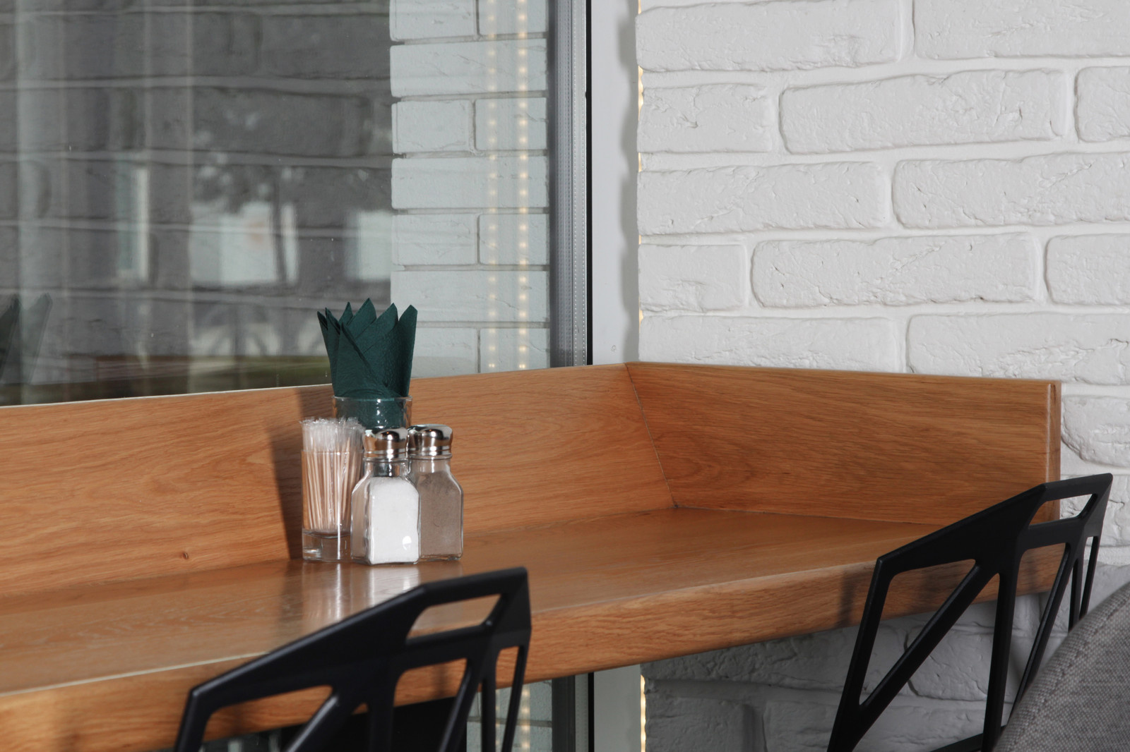 Pepperoni Pizzeria & Bar