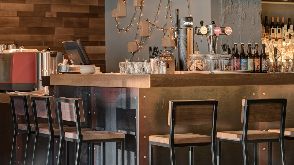 ELEVEN - Grill & Bar