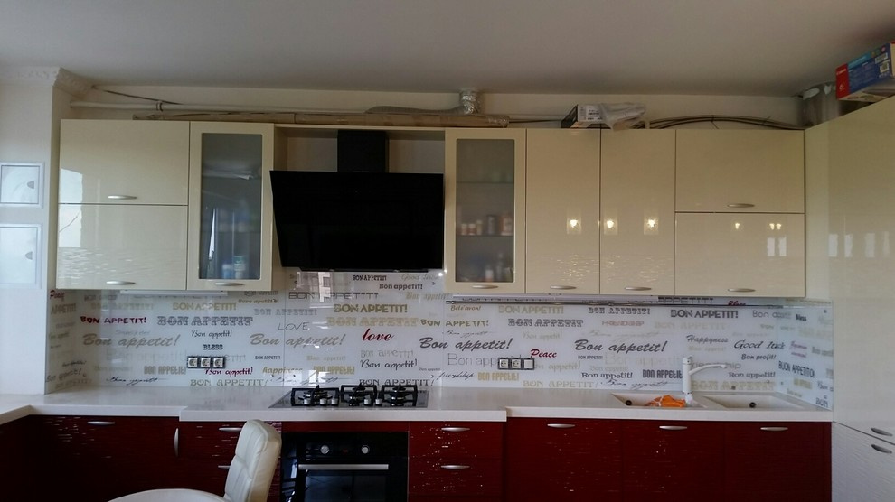 Кухонный фартук из стекла (тематика: абстракция и текстура)