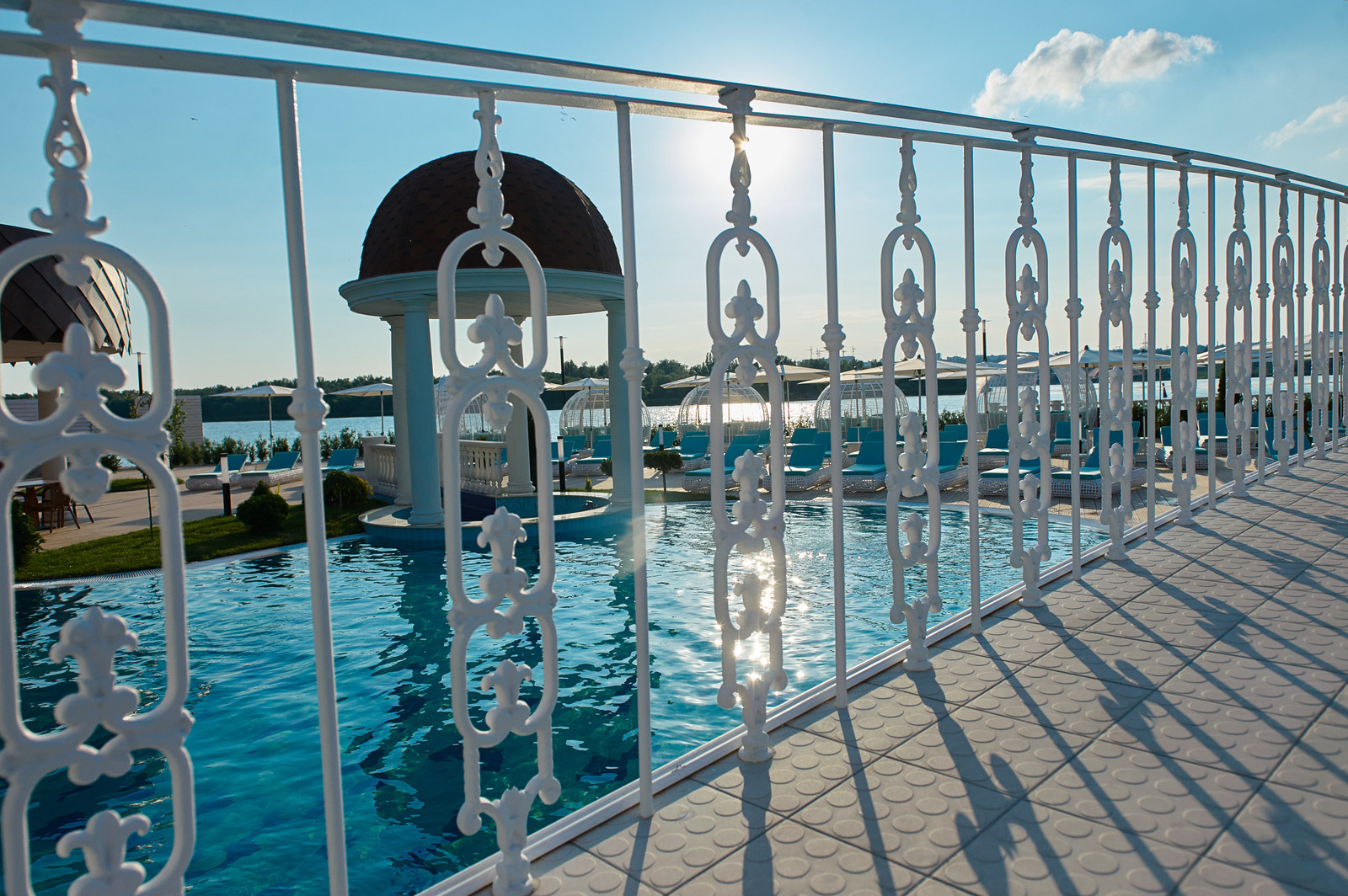 Waterhouse & Лев Голицын