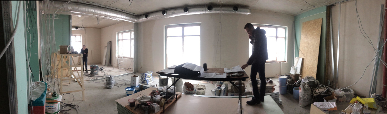 Золото на белом