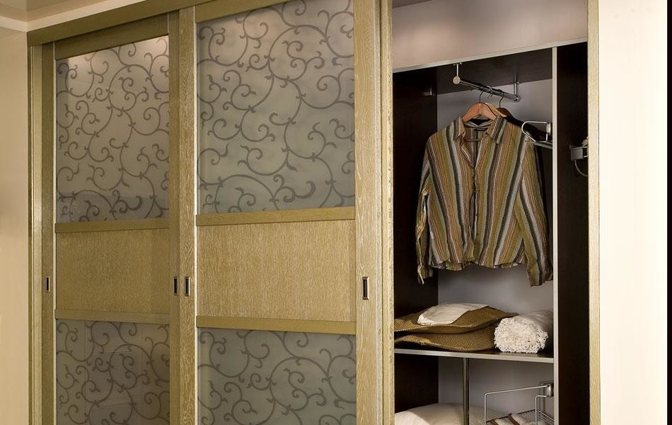 Обложка проекта: Встроенный шкаф-купе