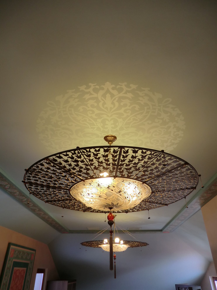 Трафаретный декор