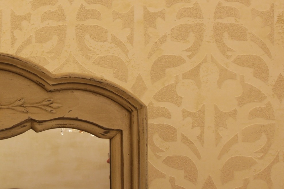 Трафаретный декор