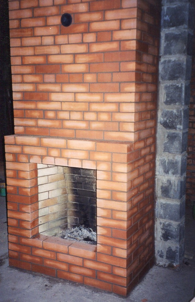 Кирпичные камины