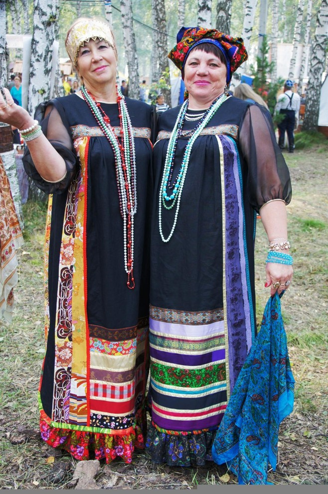 Вечерние и свадебные платья