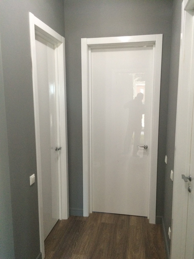 Обложка проекта: Модель Avorio 1 цвет белый.Массив сосны глянцевый