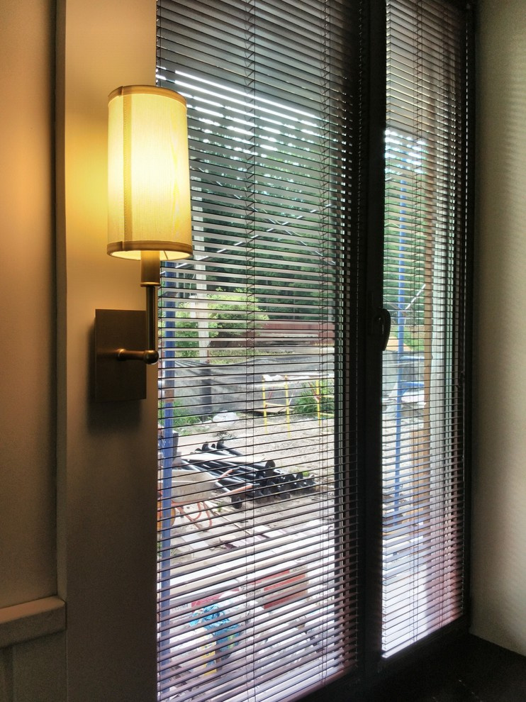 Загородное домовладение из двух сообщающихся коттеджей.