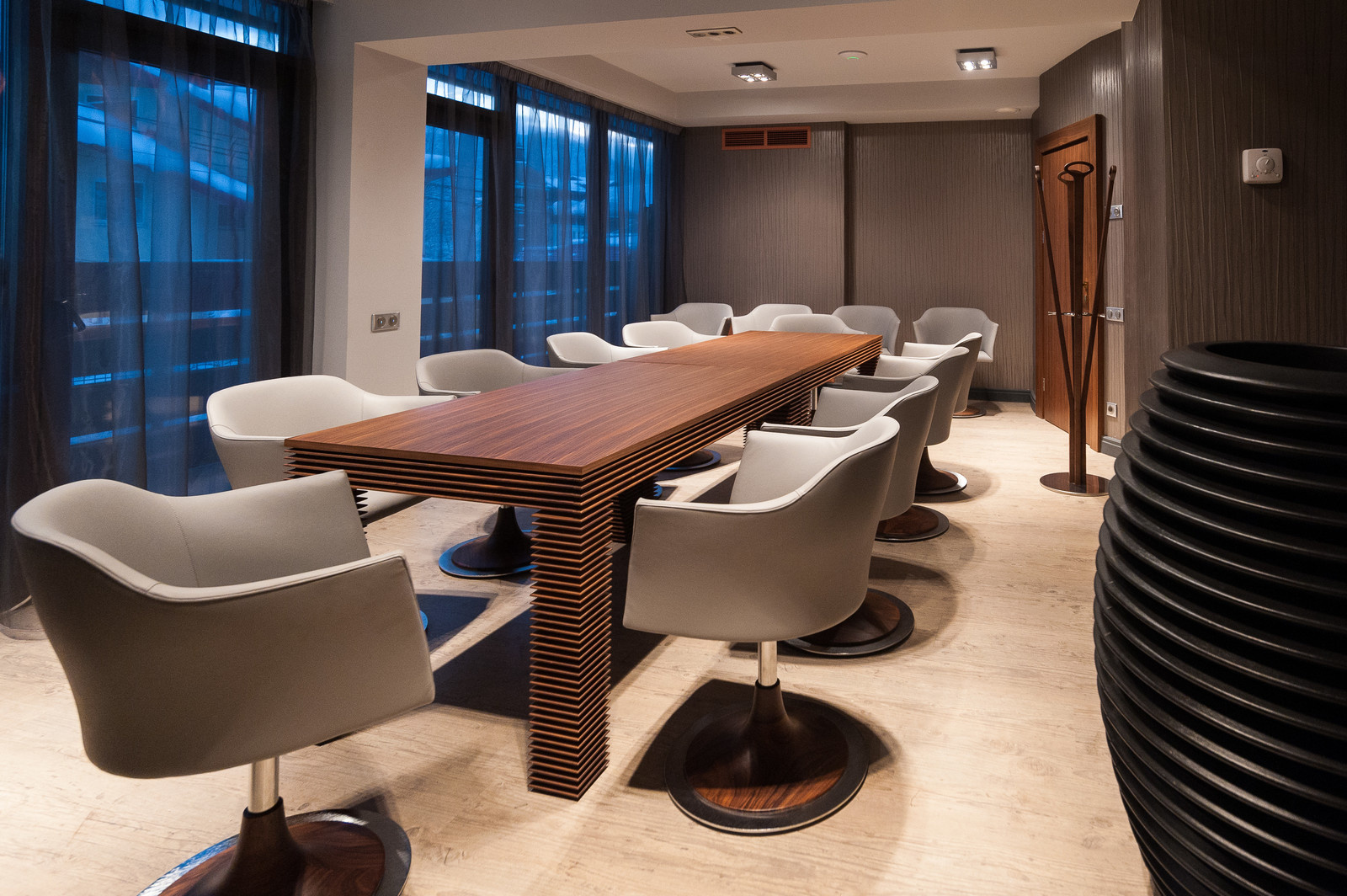 ОТЕЛЬ "ADRIANO"