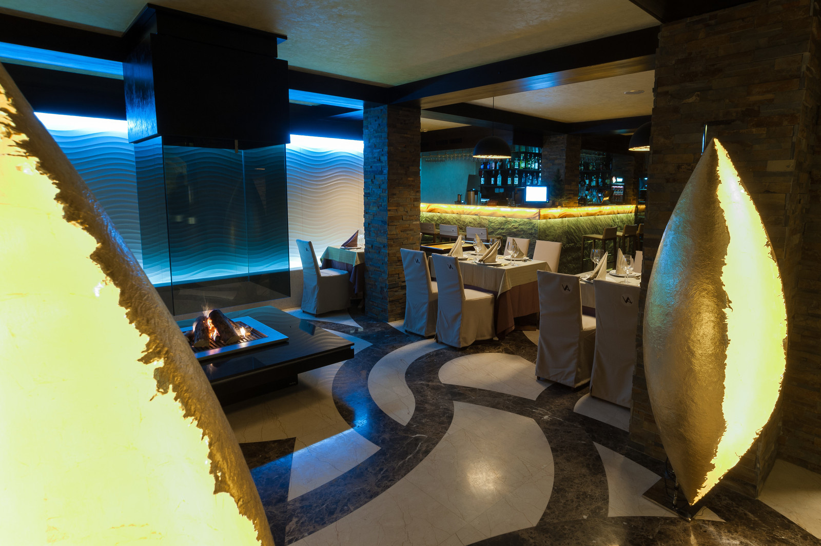 ОТЕЛЬ "ADRIANO"