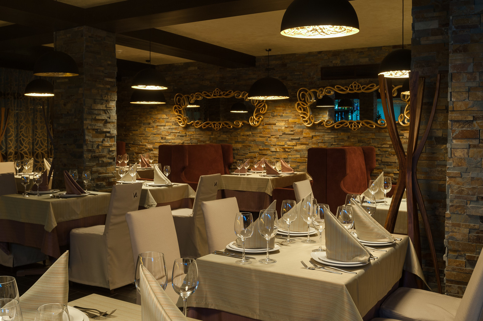 ОТЕЛЬ "ADRIANO"