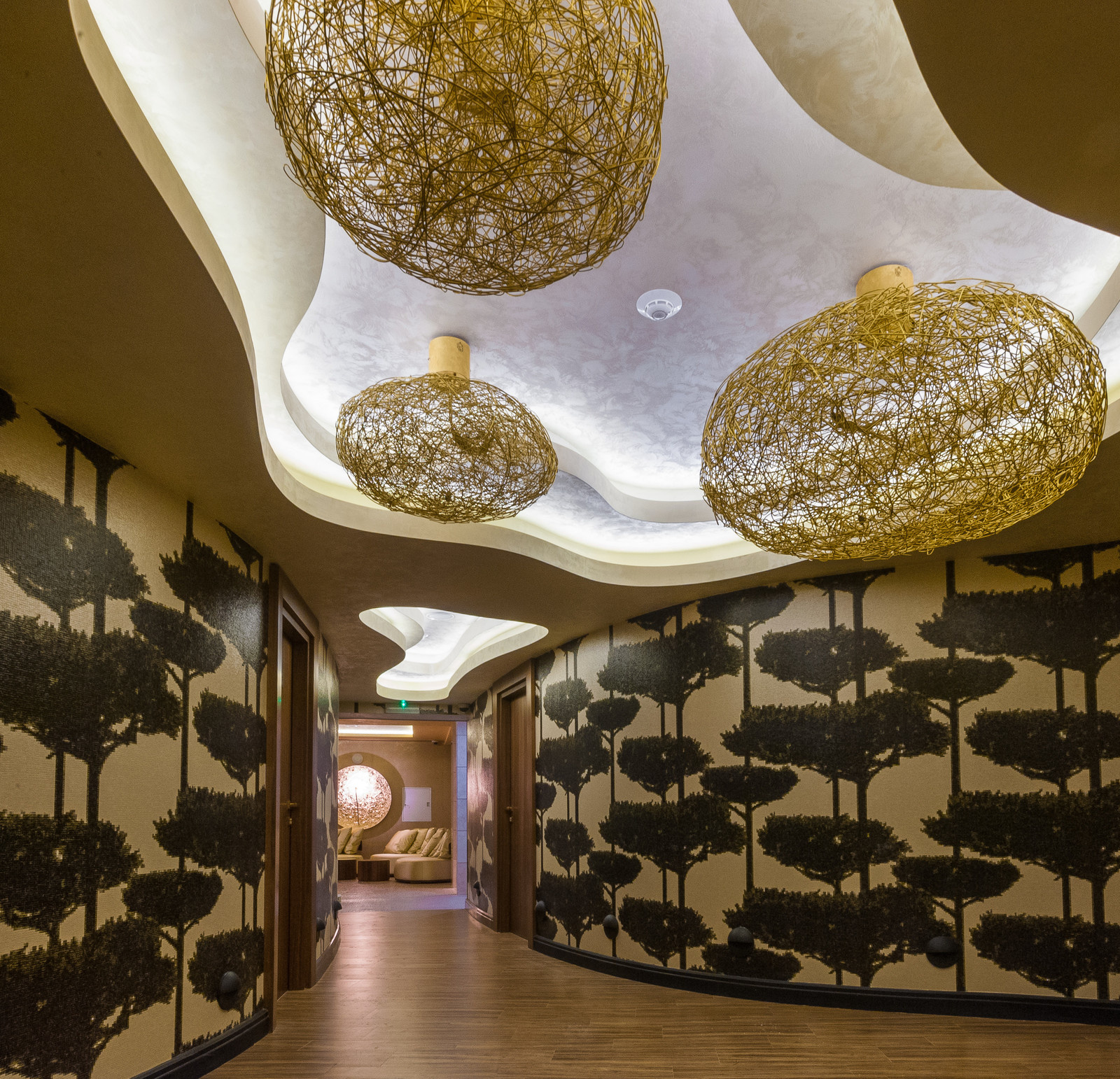 ОТЕЛЬ "ADRIANO"