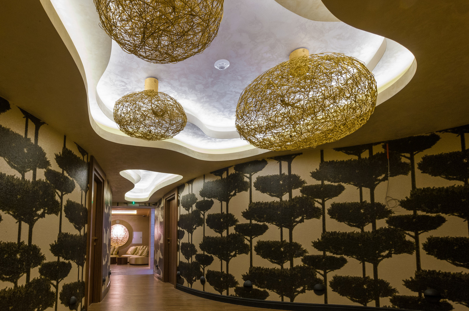 ОТЕЛЬ "ADRIANO"