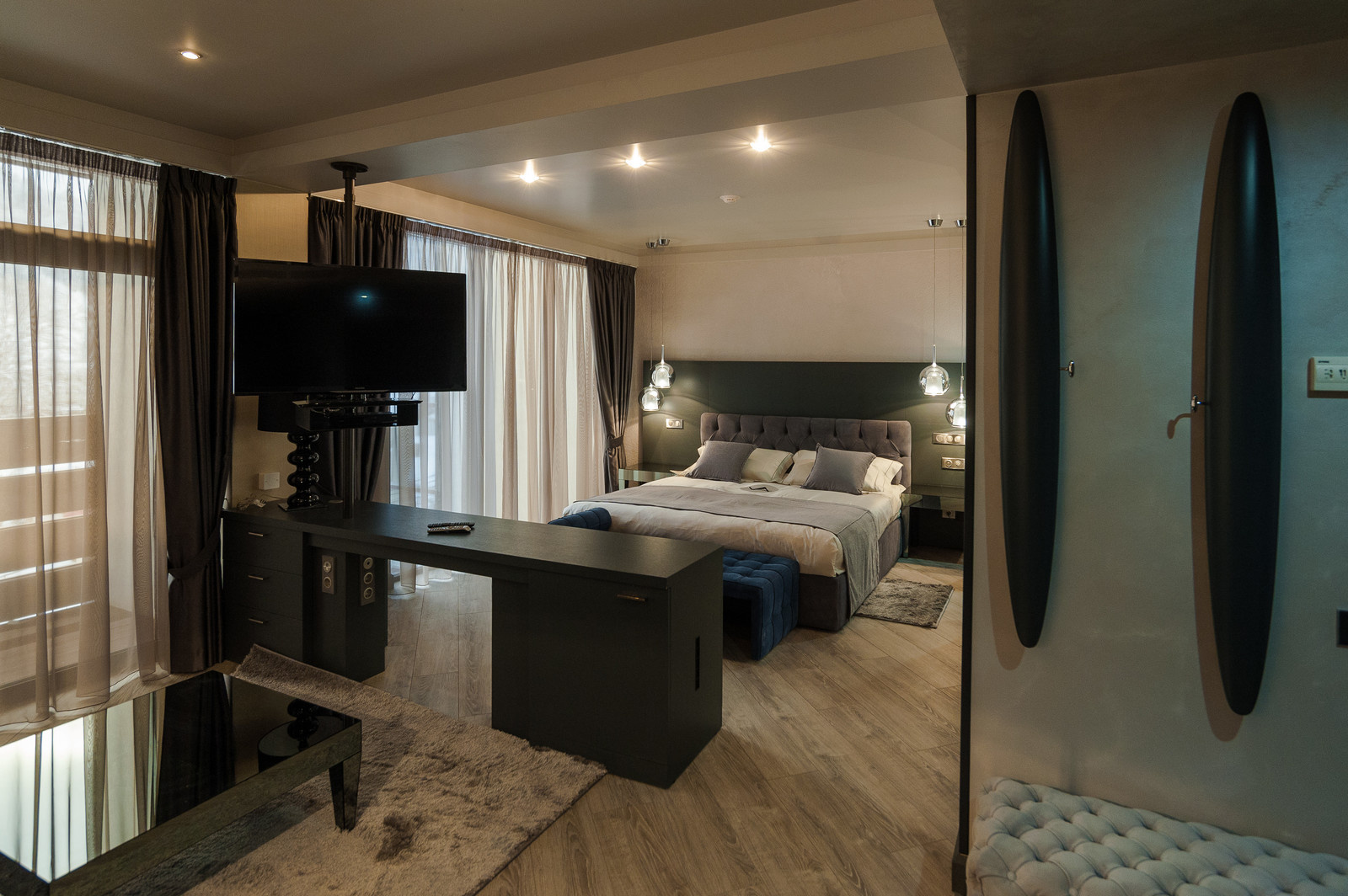 ОТЕЛЬ "ADRIANO"