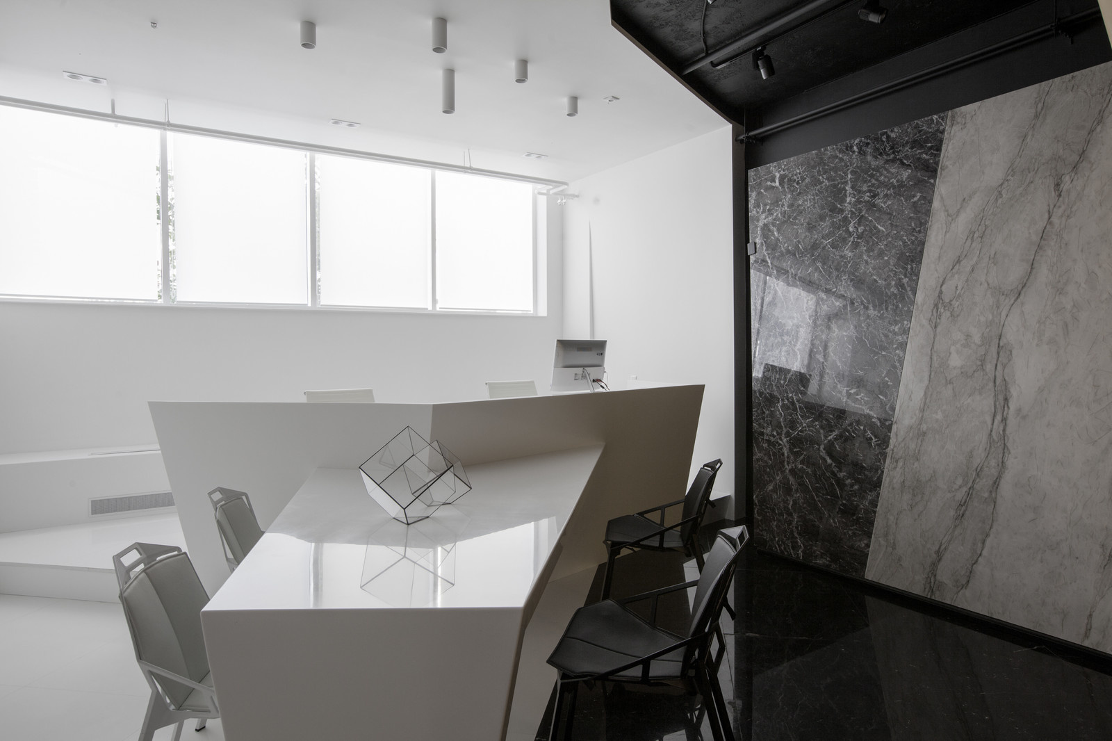 Шоурум InterQuartz в ArtPlay