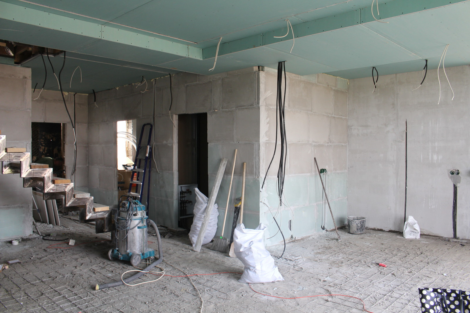 Гостиная. КП "Республика Сантория". Двухэтажный дом. Интерьер в стиле Классика-л