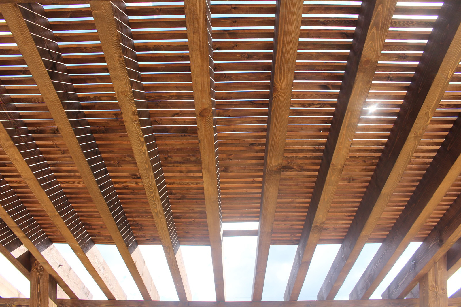 Терраса. Обрешетка. КП "Республика Сантория". Двухэтажный дом. Интерьер в стиле