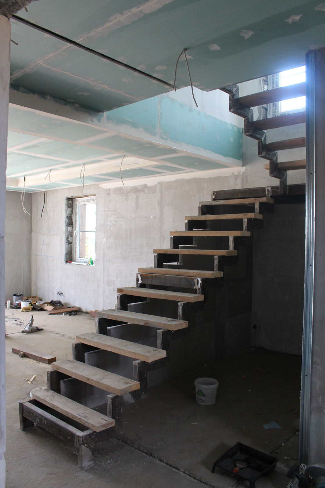 Холл. КП "Республика Сантория". Двухэтажный дом. Интерьер в стиле Классика-лайт