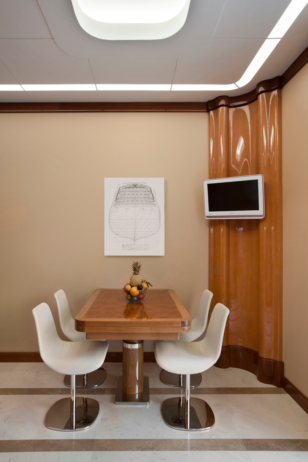 Квартира яхта