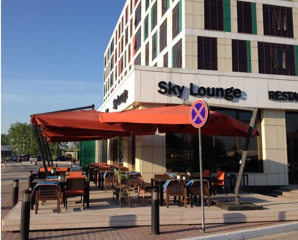 Уличные зонты SCOLARO для ресторана Sky Lounge и отеля Sky Port