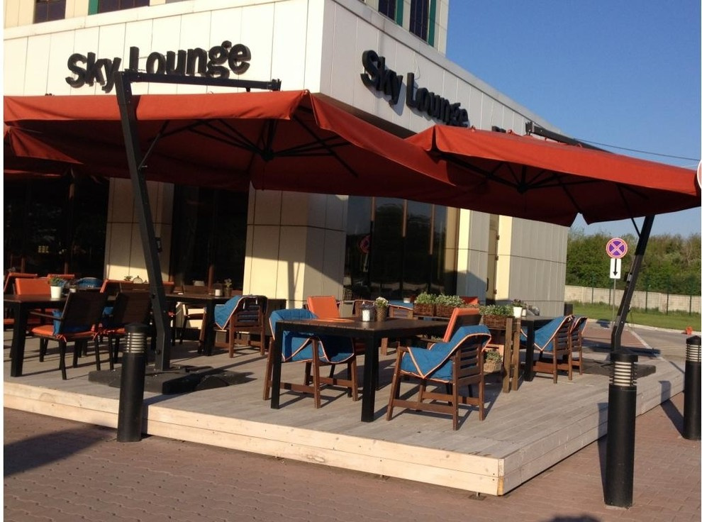 Уличные зонты SCOLARO для ресторана Sky Lounge и отеля Sky Port