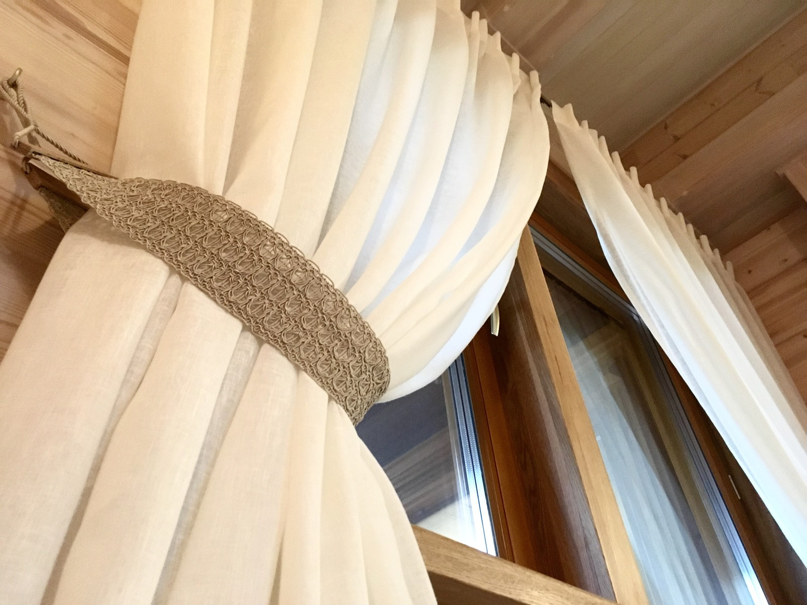 Шторы в деревянном доме КП Павлово-2