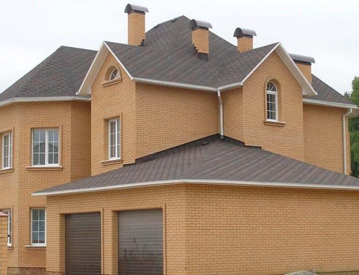 Частные дома из голицынского кирпича