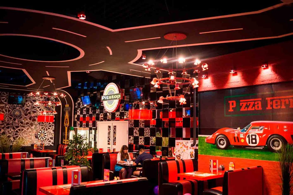 Пиццирия "Pizza Ferrari"