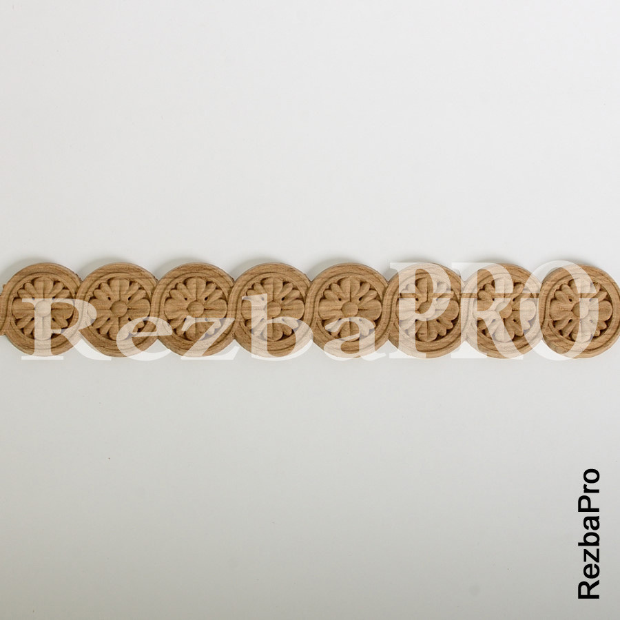 Резной фриз.